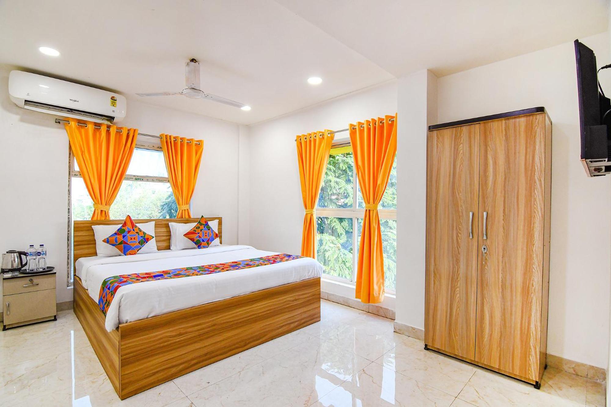 Fabhotel Grand Hazra Inn - Nr Ballygunge Station Calcutta Extérieur photo