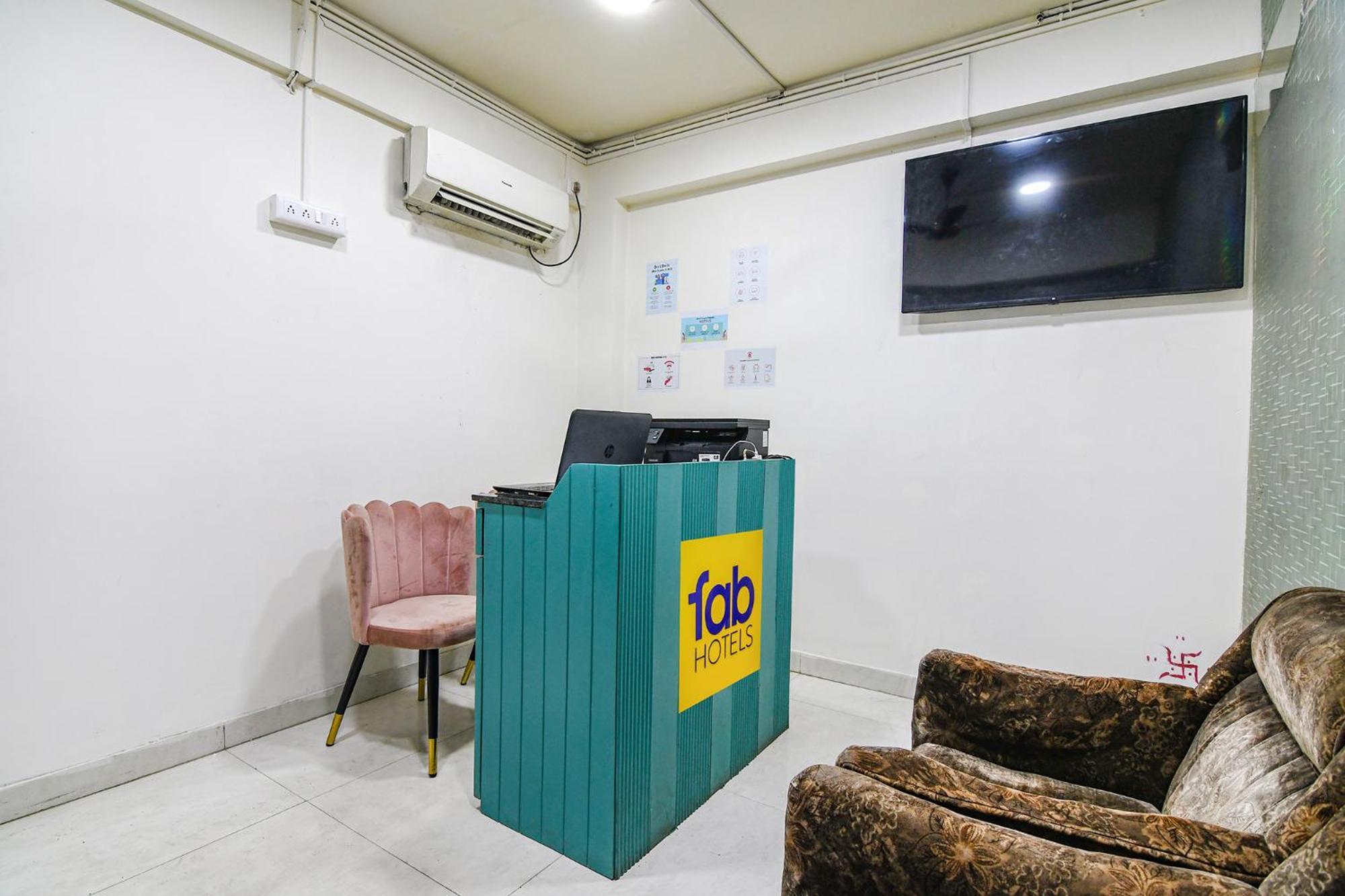 Fabhotel Grand Hazra Inn - Nr Ballygunge Station Calcutta Extérieur photo